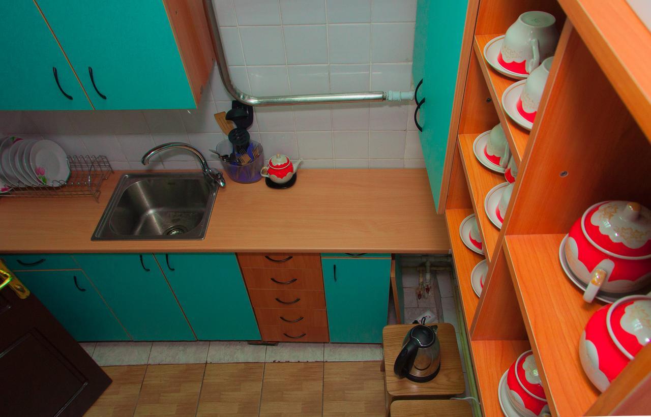 Globus Hostel Kijów Zewnętrze zdjęcie