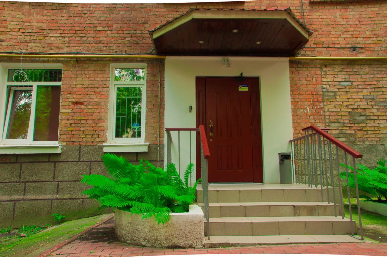 Globus Hostel Kijów Zewnętrze zdjęcie