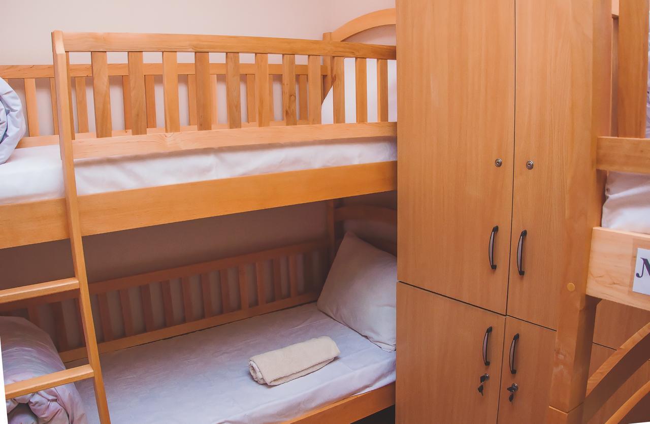 Globus Hostel Kijów Zewnętrze zdjęcie